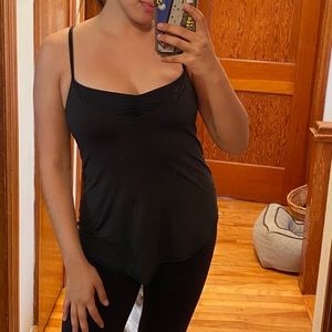 LULULEMON TANK TOP BUILT IN SPORTS BRA